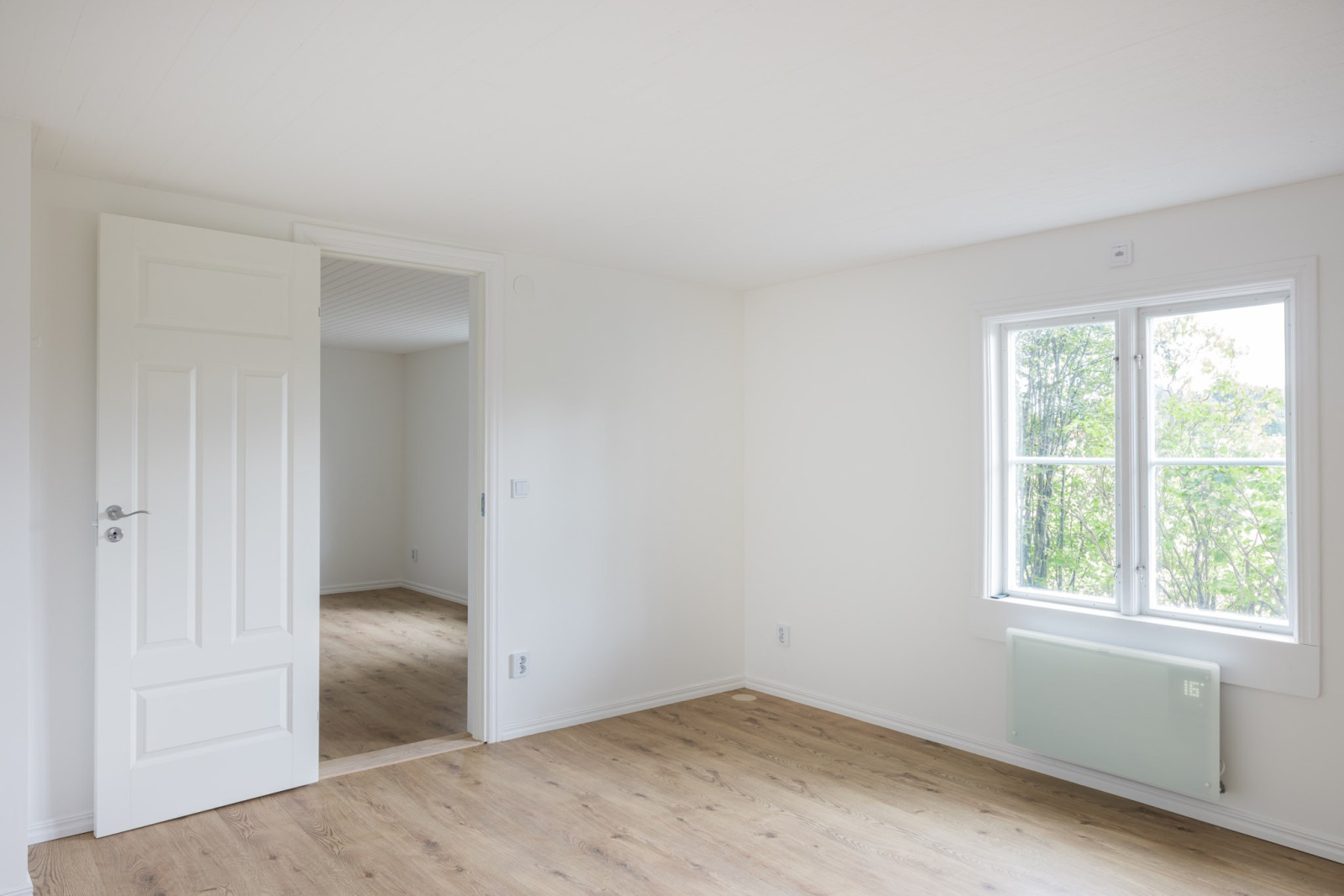 Sovrum 2 Gamla Strängnäsvägen 352