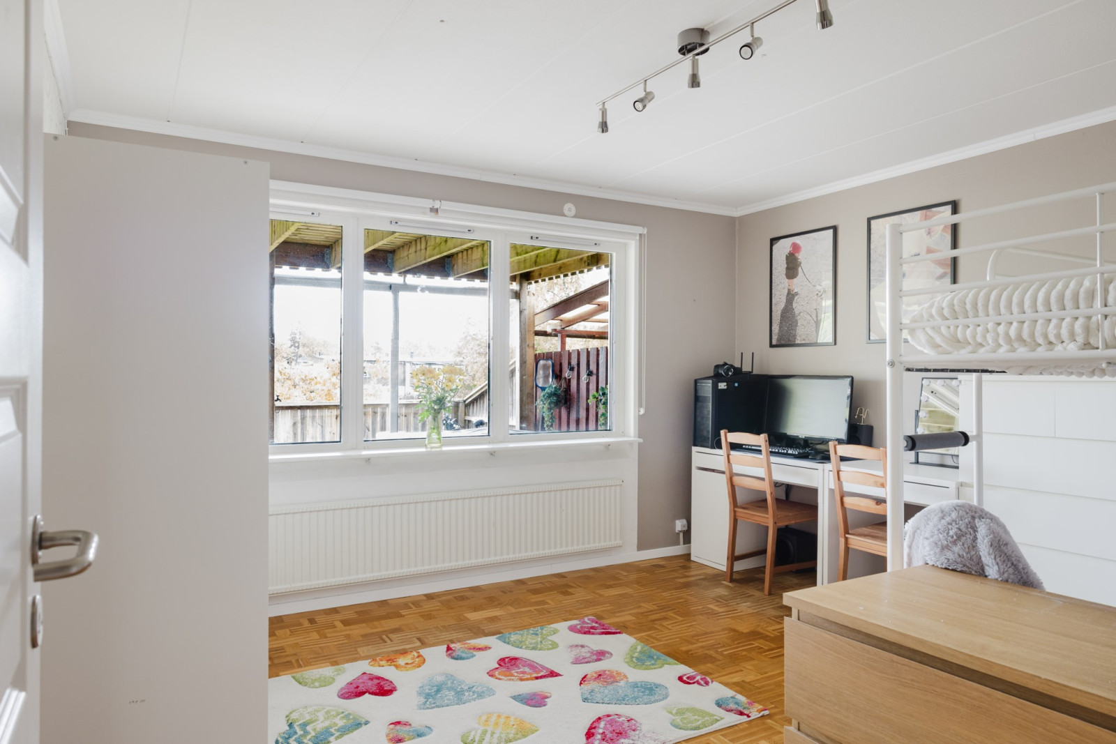 Sovrum Fjärilstigen 35