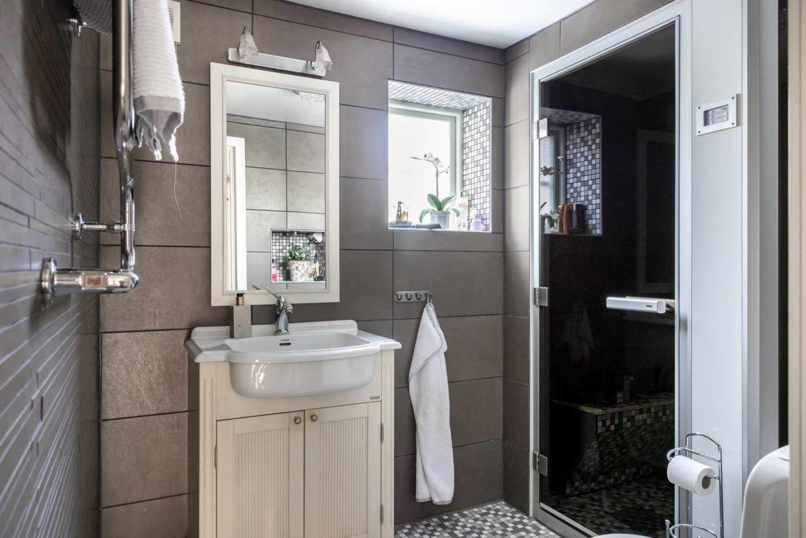 Duschrum med bastu Säterstigen 34