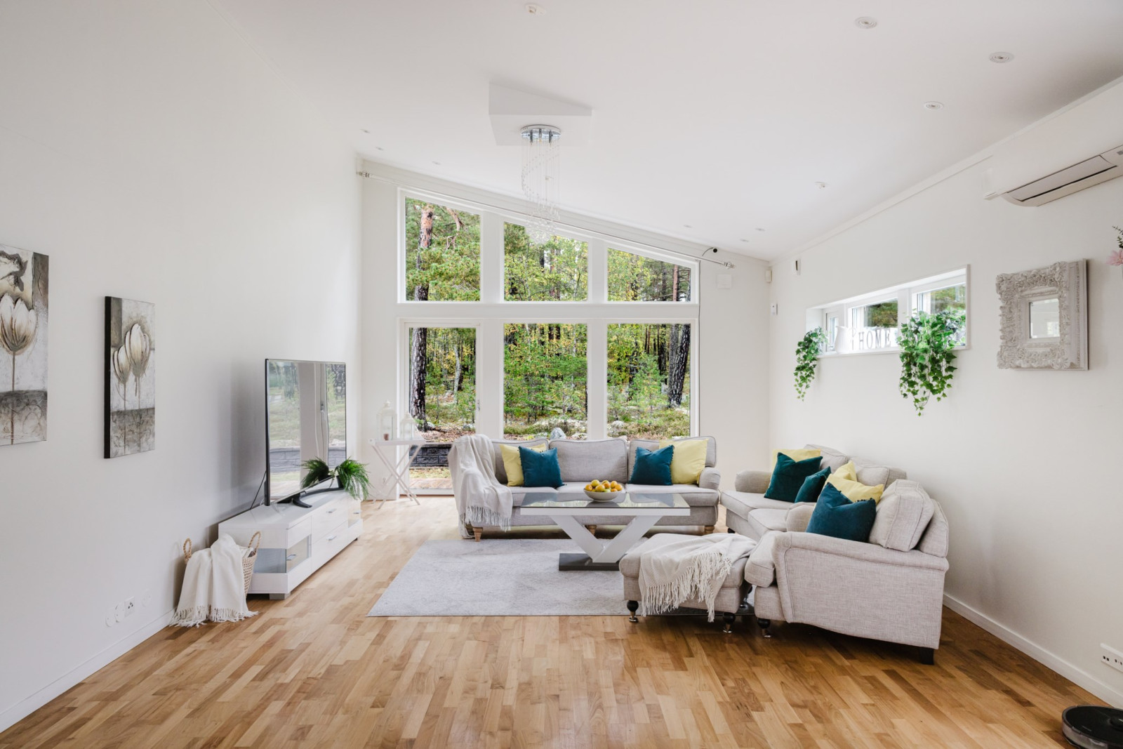 Vardagsrum Högvretsvägen 16