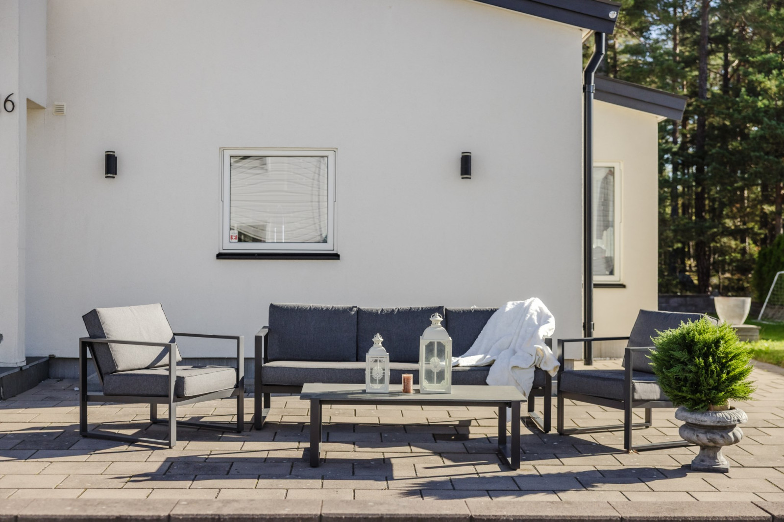 Uteplats Högvretsvägen 16