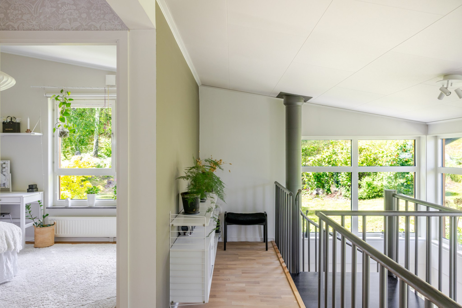 Övre hall / Balkong Gustavslundsvägen 68