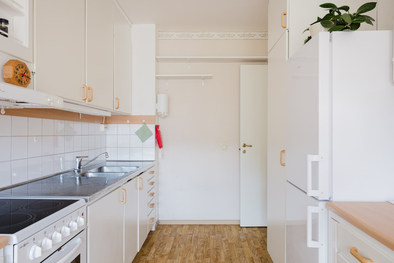 Kök Emanuel Birkes väg 2