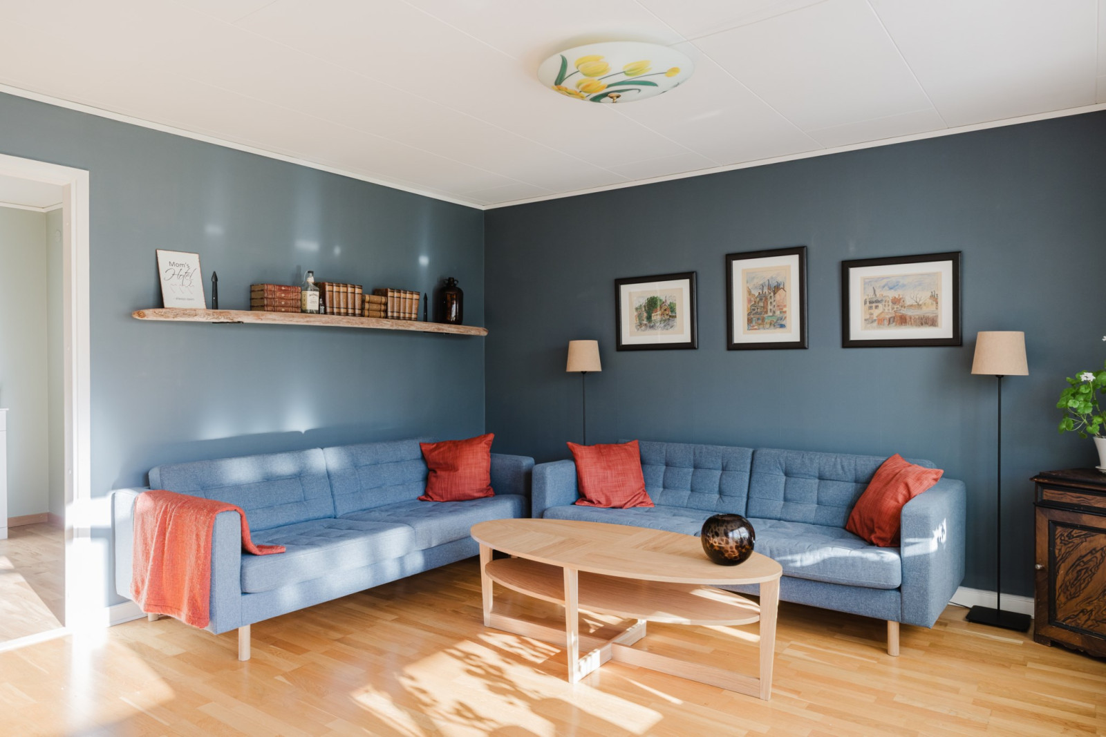 Generöst vardagsrum Mosshagestigen 180