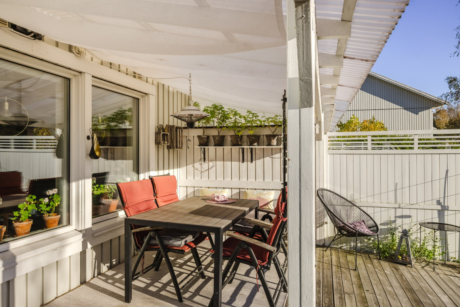 Uteplats i söderläge Mosshagestigen 180