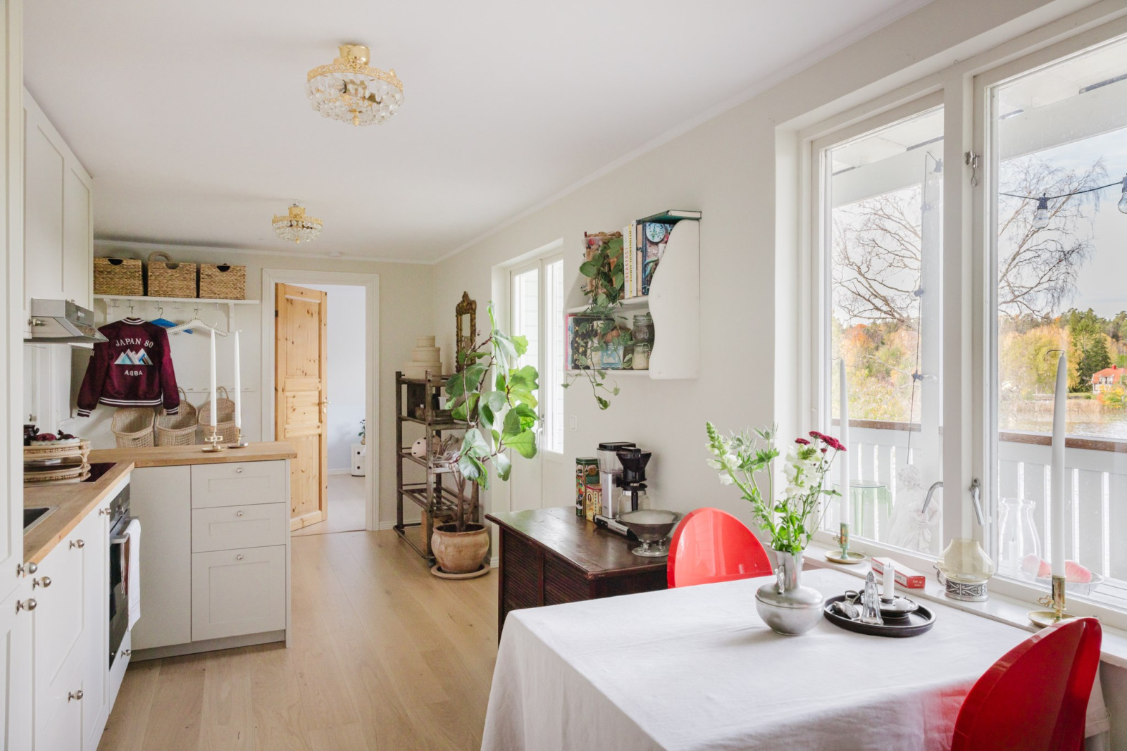 Matplats med sjöutsikt Dånviksvägen 16B