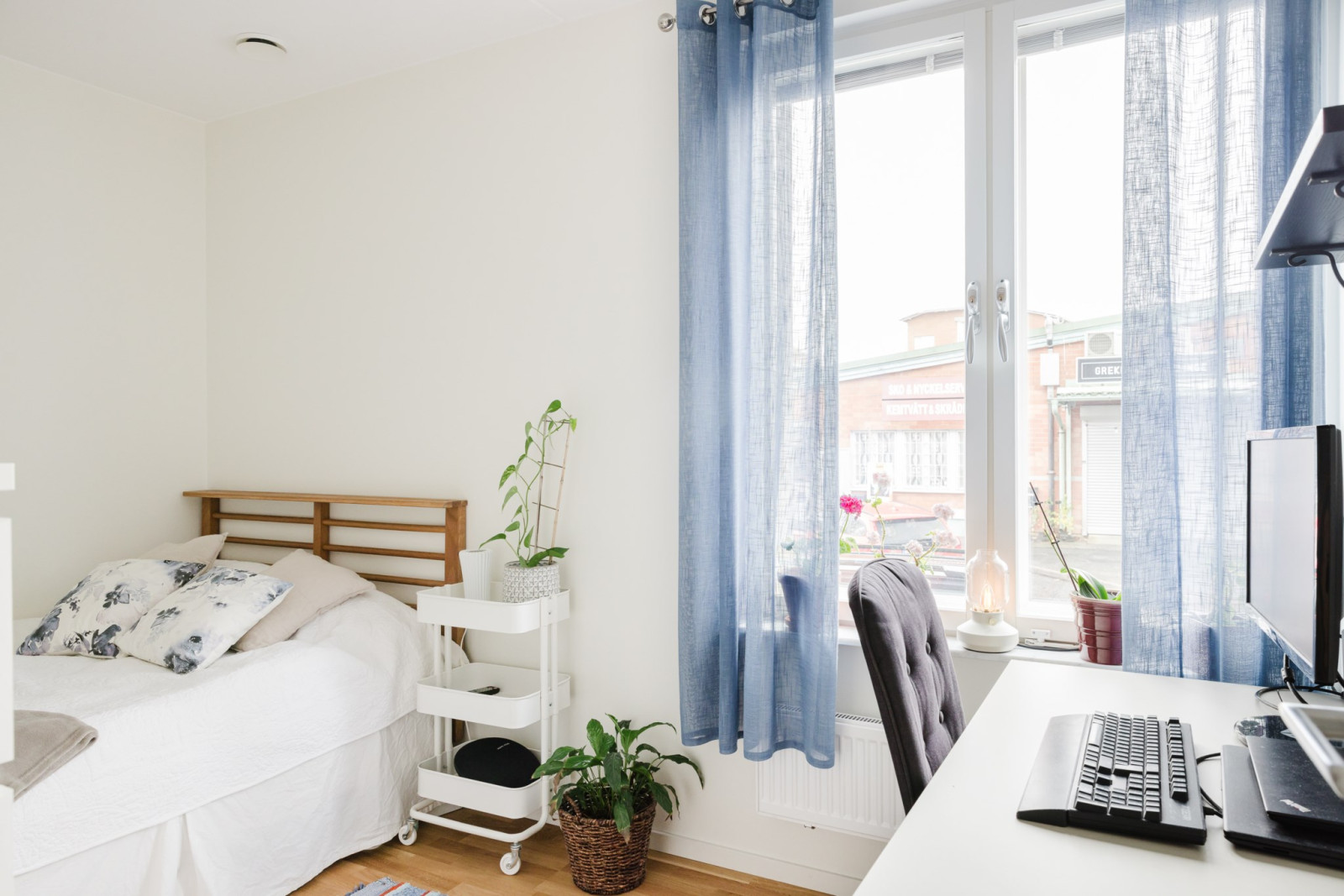 Sovrum 1 Rönninge Torg 13