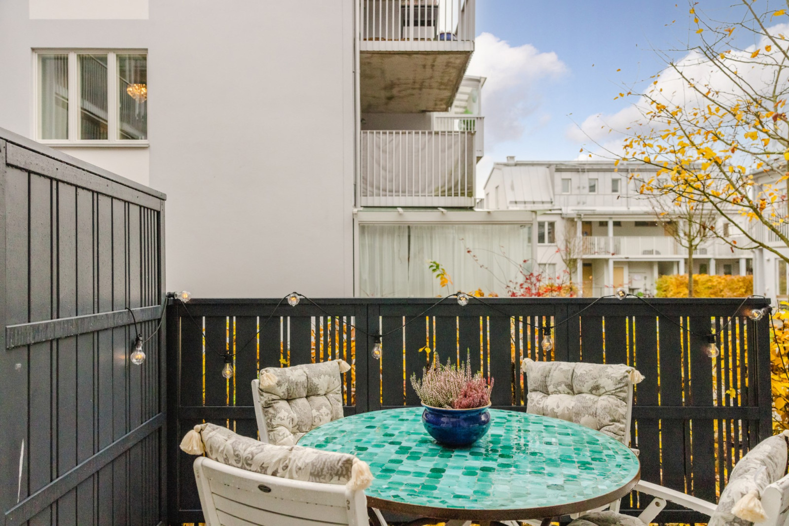 Uteplats Rönninge Torg 13