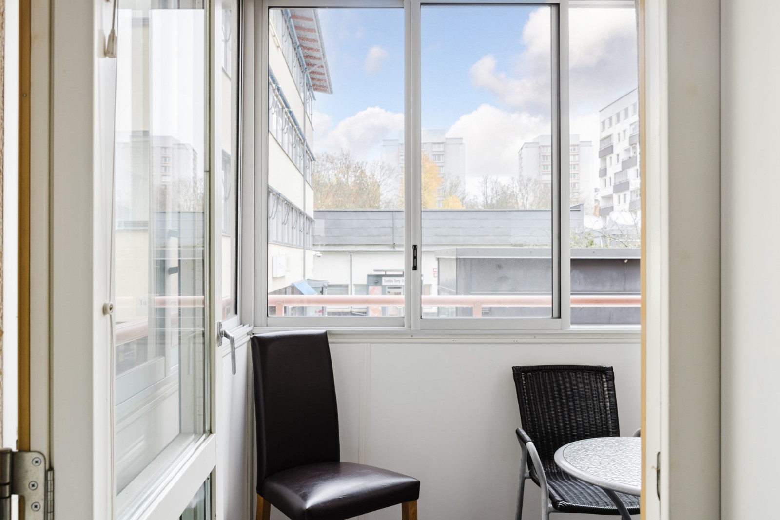 Balkong Tumba torg 104