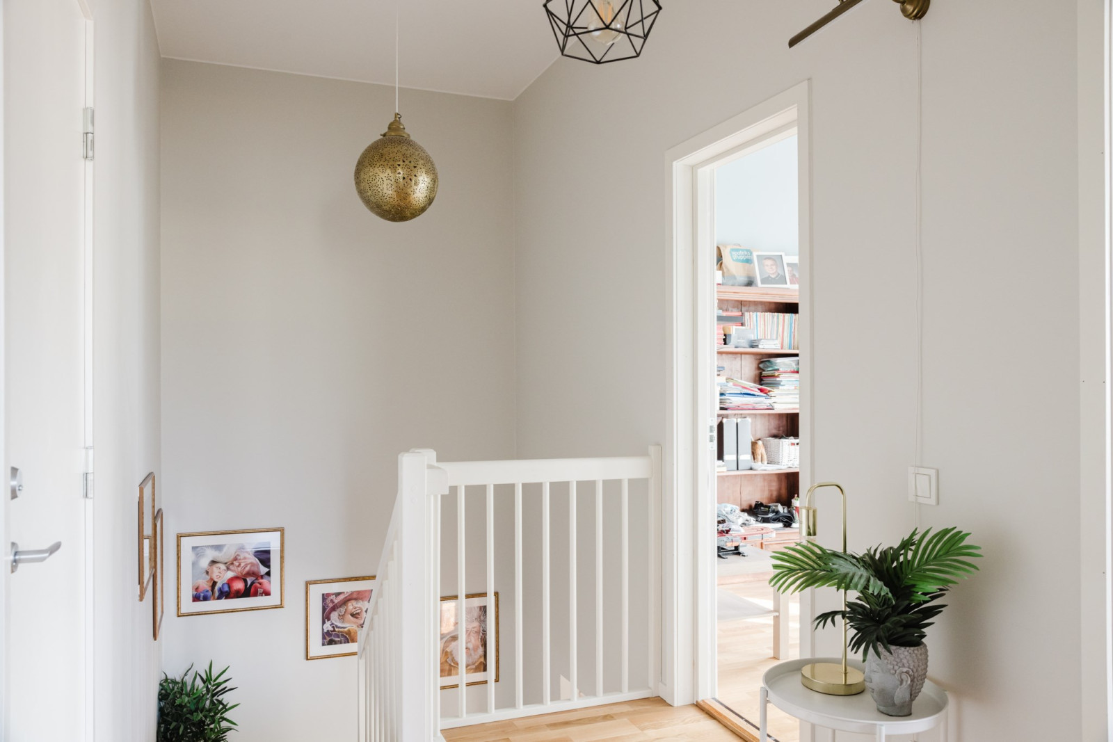 Hall övre plan Westerdahlsvägen 17