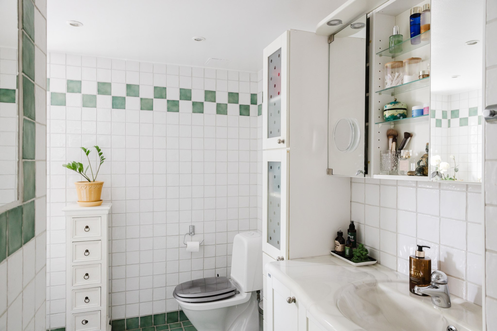 Badrum Linnéastigen 8