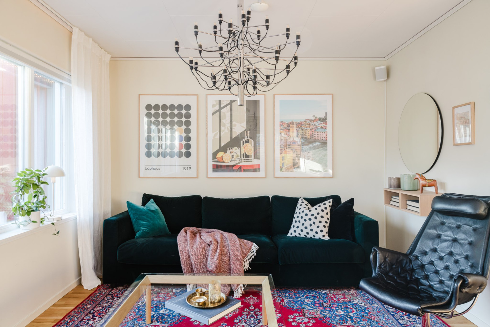 Stilrent och lättmöblerat Högbackavägen 17