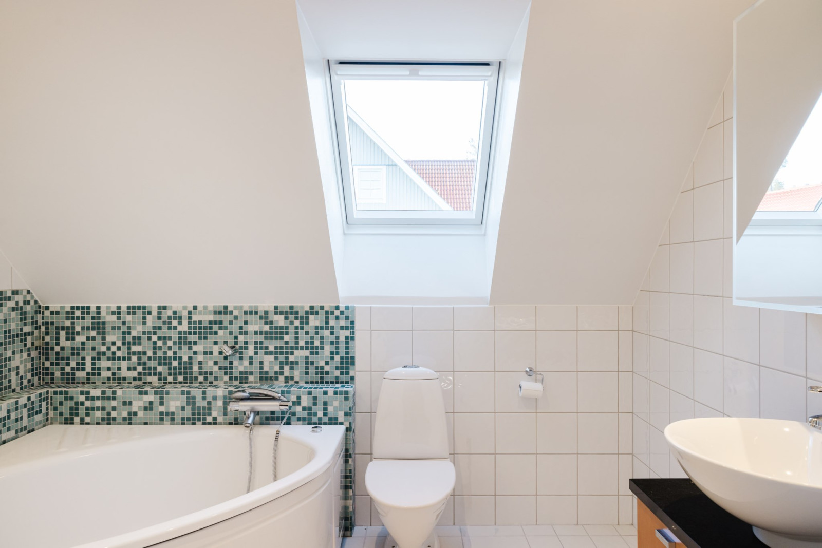 Badrum Söderby torgs allé 48