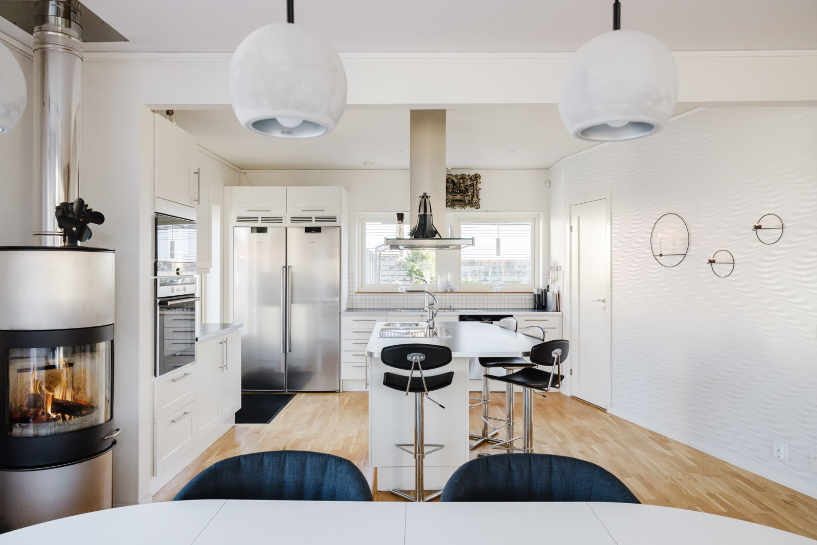 Matplats mot kök Söderby torgs allé 48