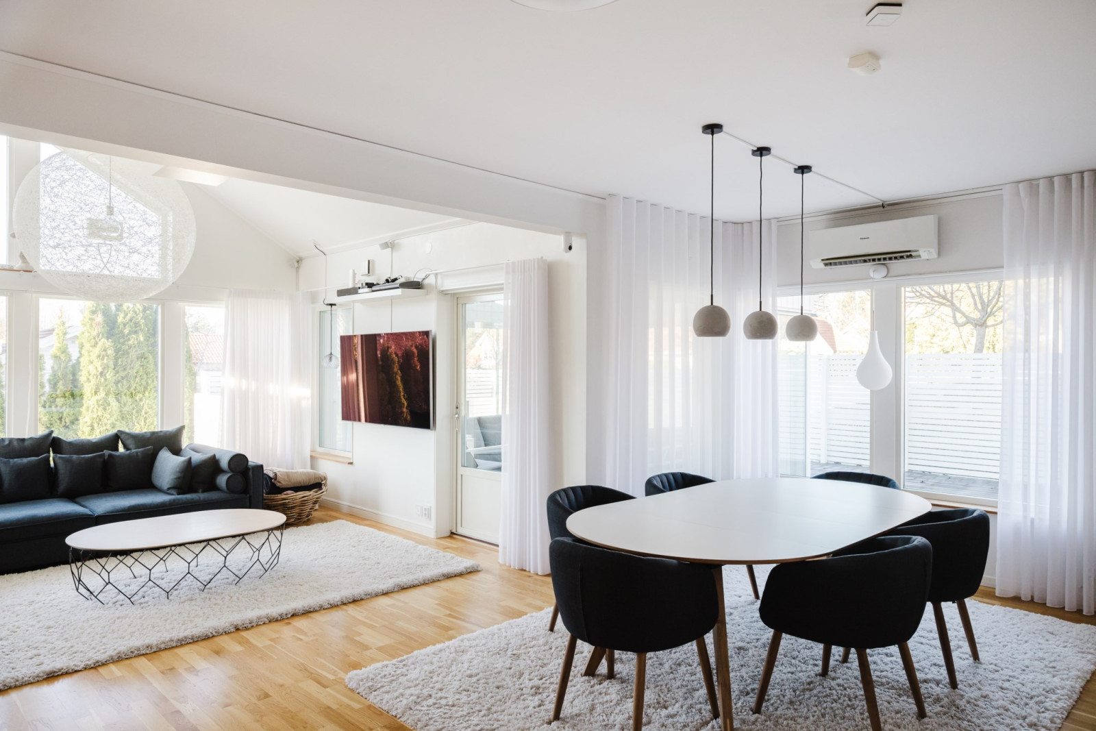 Matplats och vardagsrum Söderby torgs allé 48