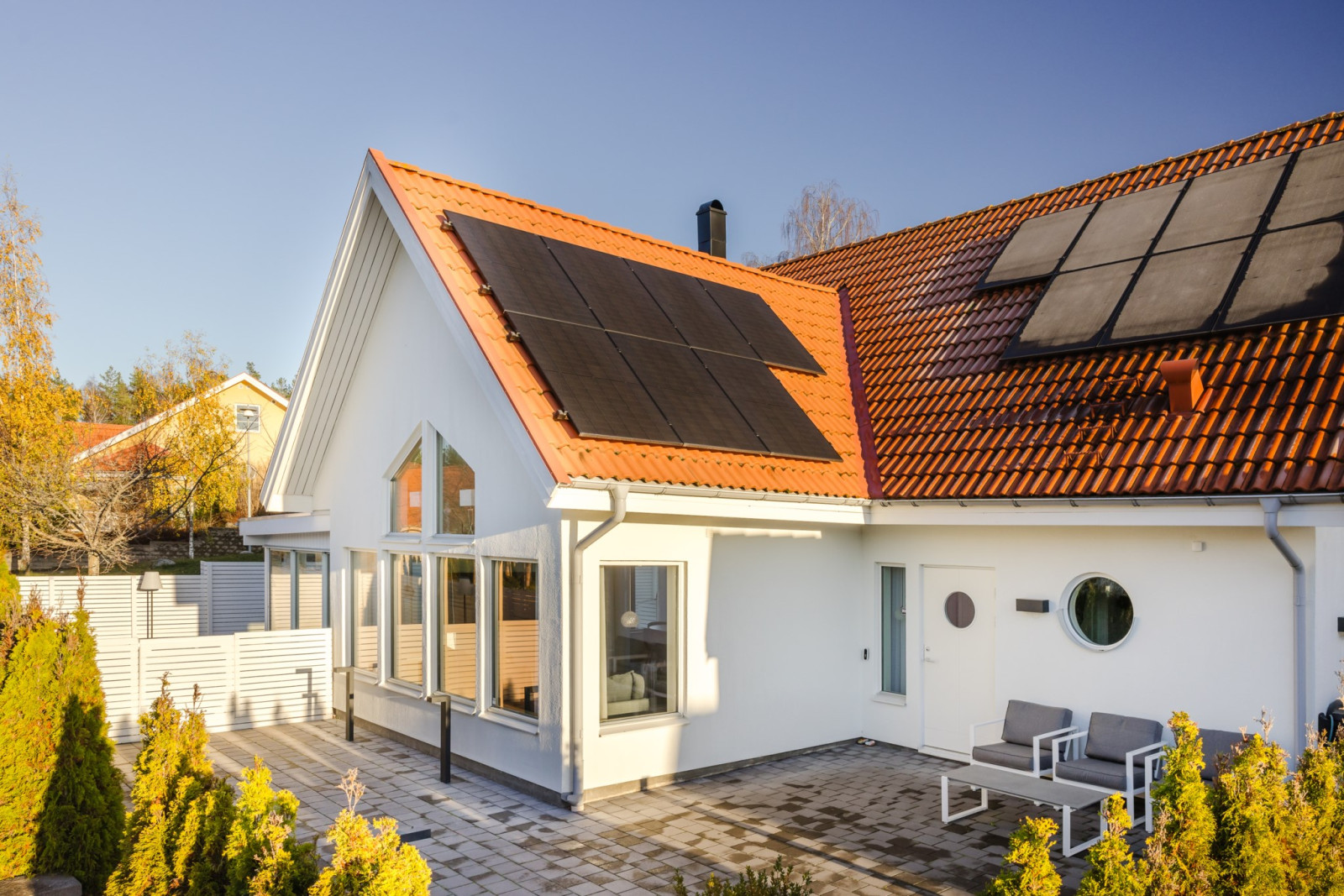 Framsida Söderby torgs allé 48