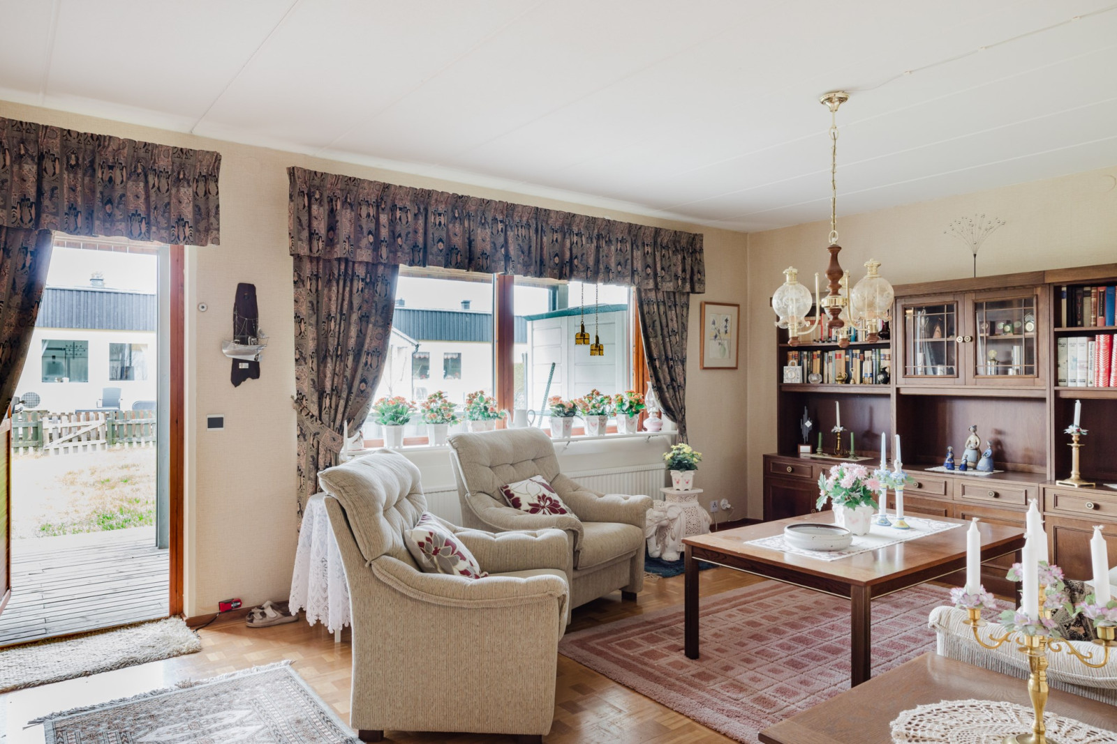 Vardagsrum med utgång till baksidan Snickarstigen 2