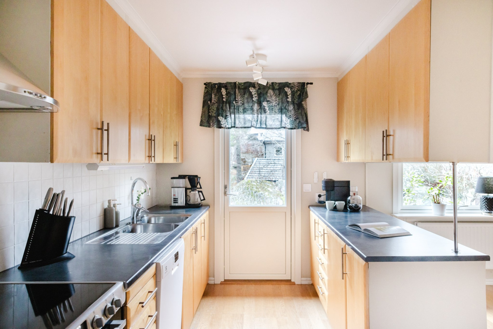 Kök med utgång till baksidan Täppvägen 13