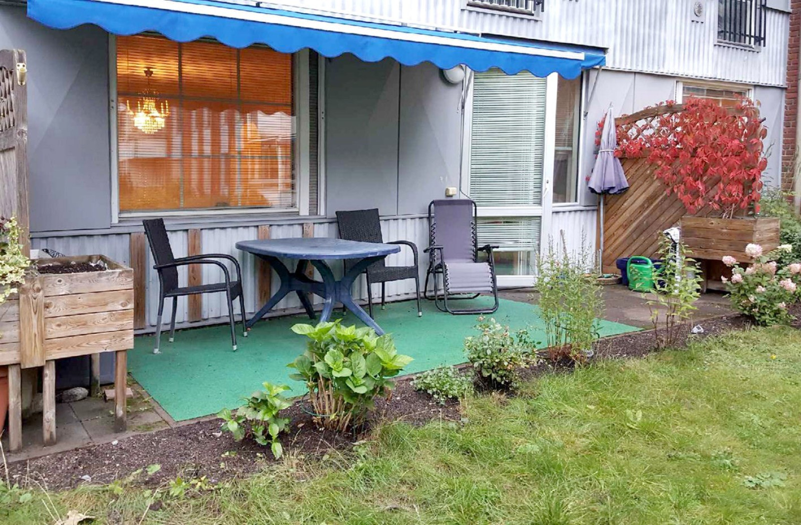 Uteplats Emanuel Birkes väg 6