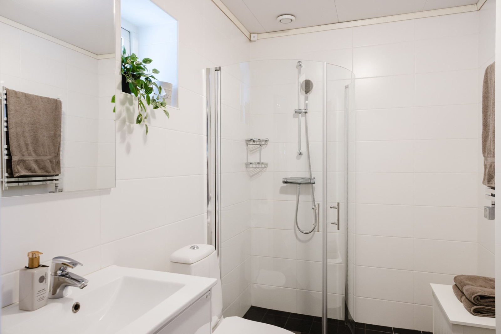 Badrum Petersbergsstigen 7A