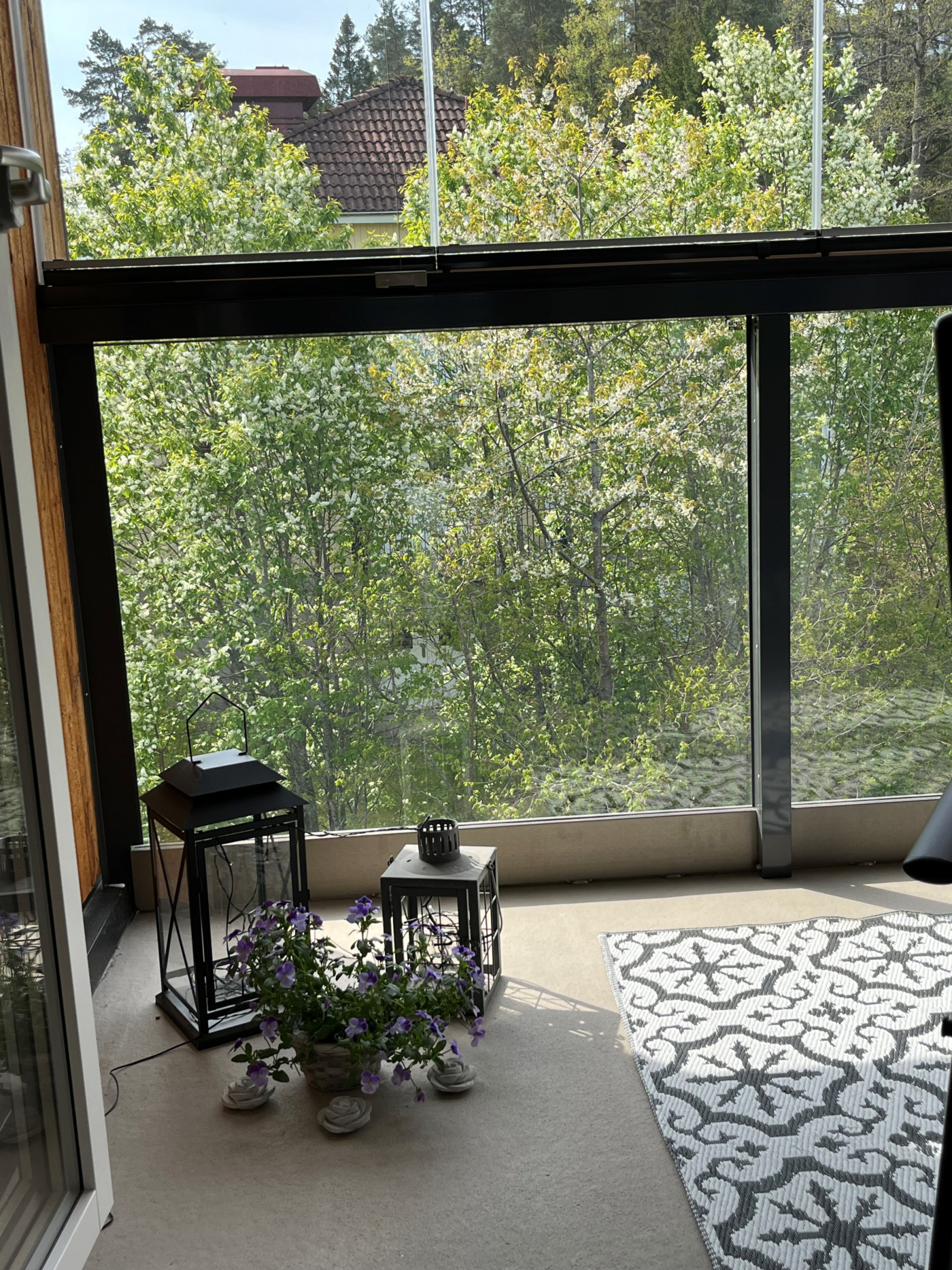 Balkong sommar Tallsätravägen 15B