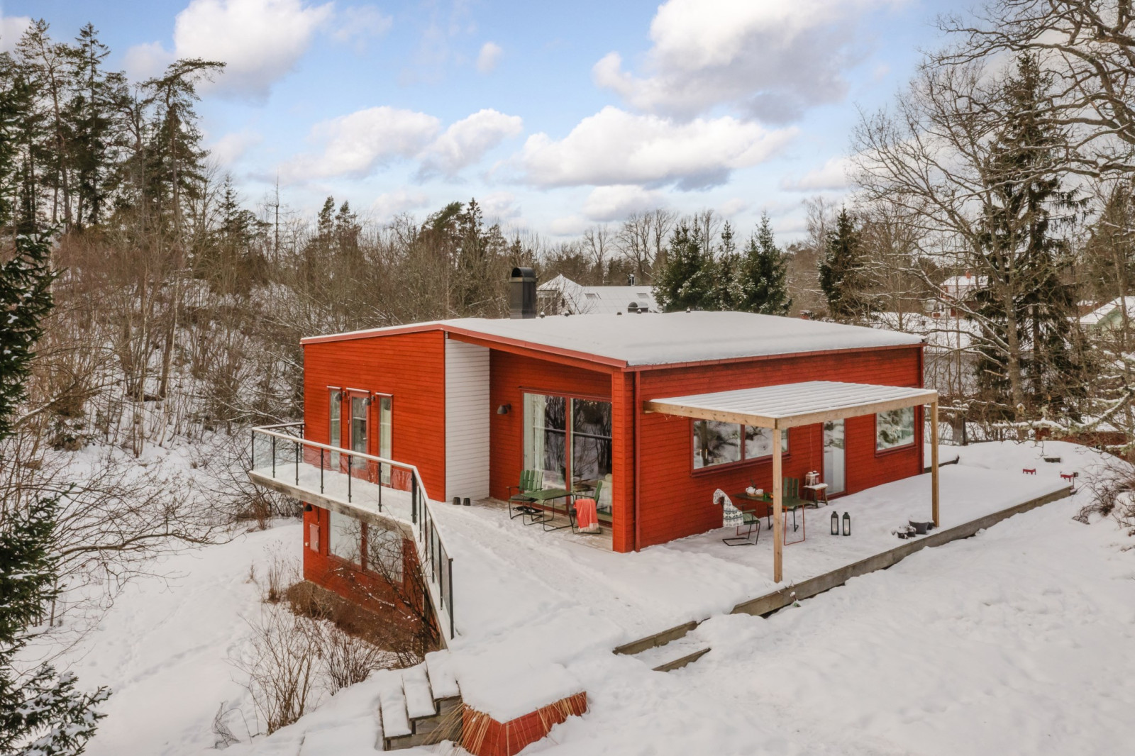 Vinter exteriör Uttringe hages väg 49