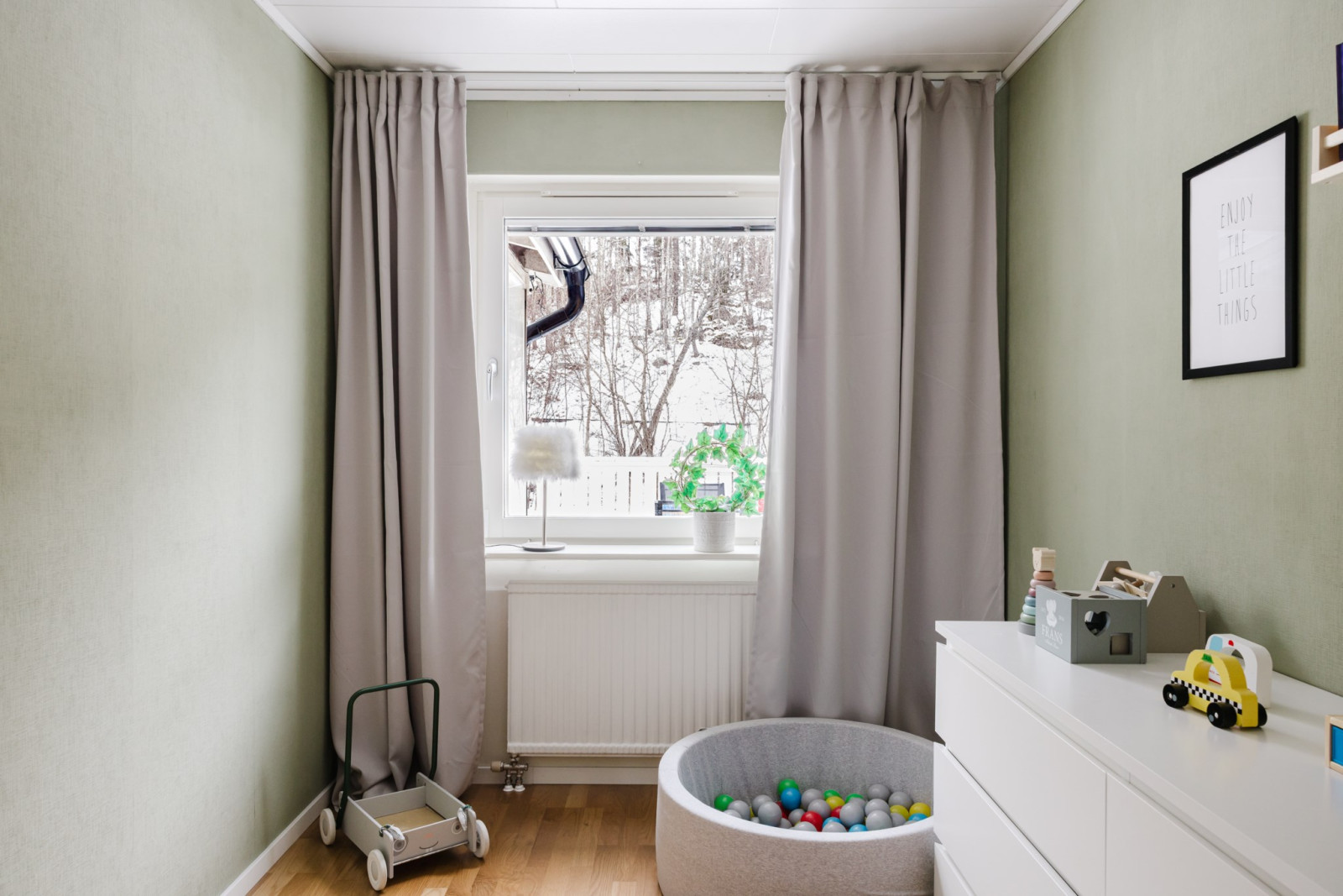 Sovrum 1 Målarstigen 37