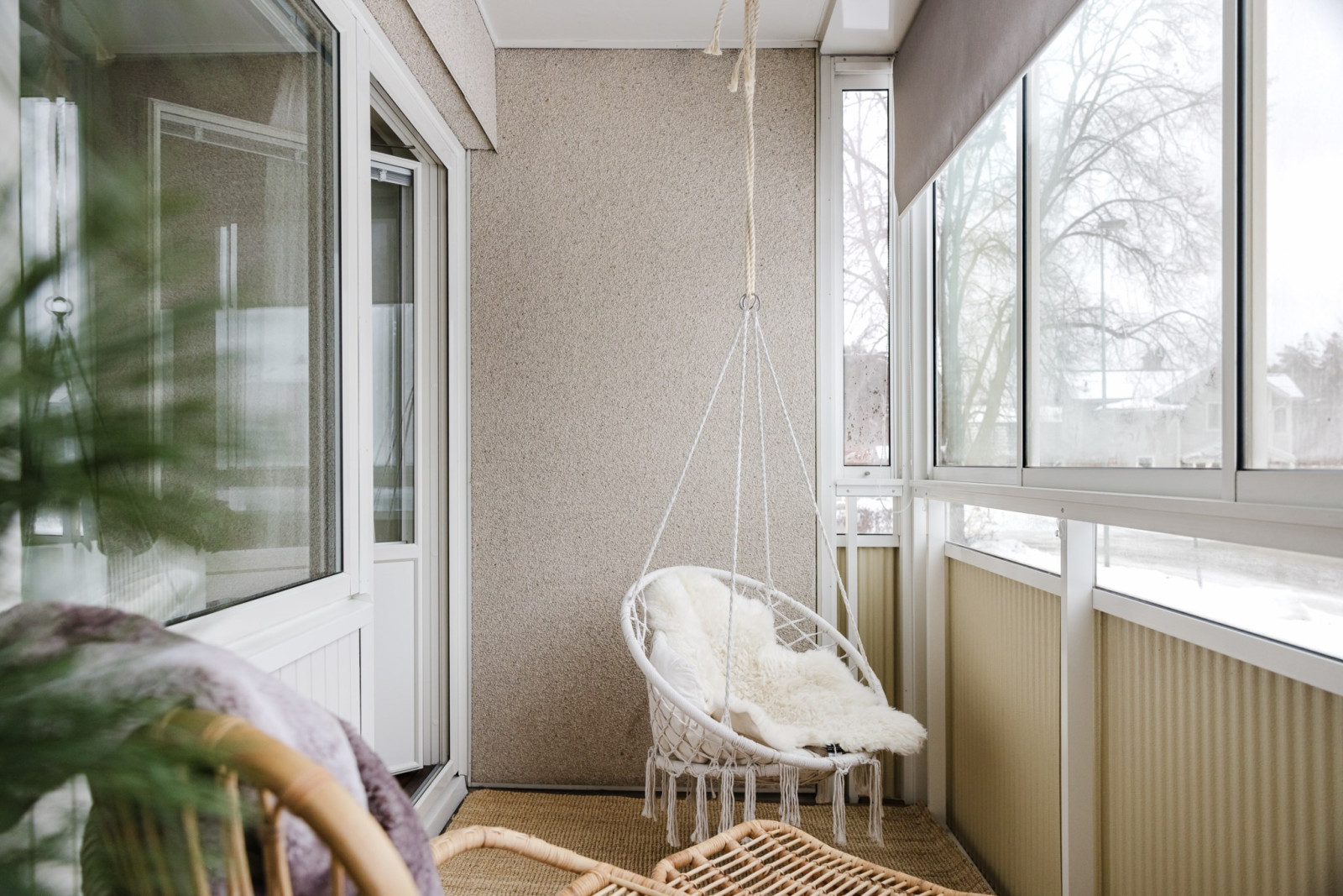 Solig balkong Stationsvägen 17