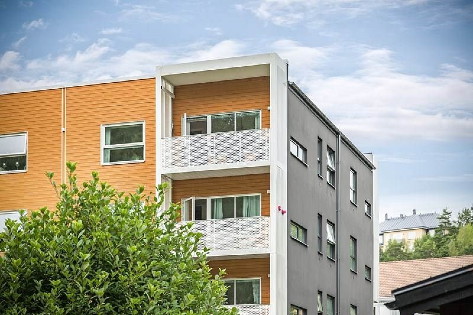 Gavellägenhet högst upp i huset Trädgårdsmästarstigen 10