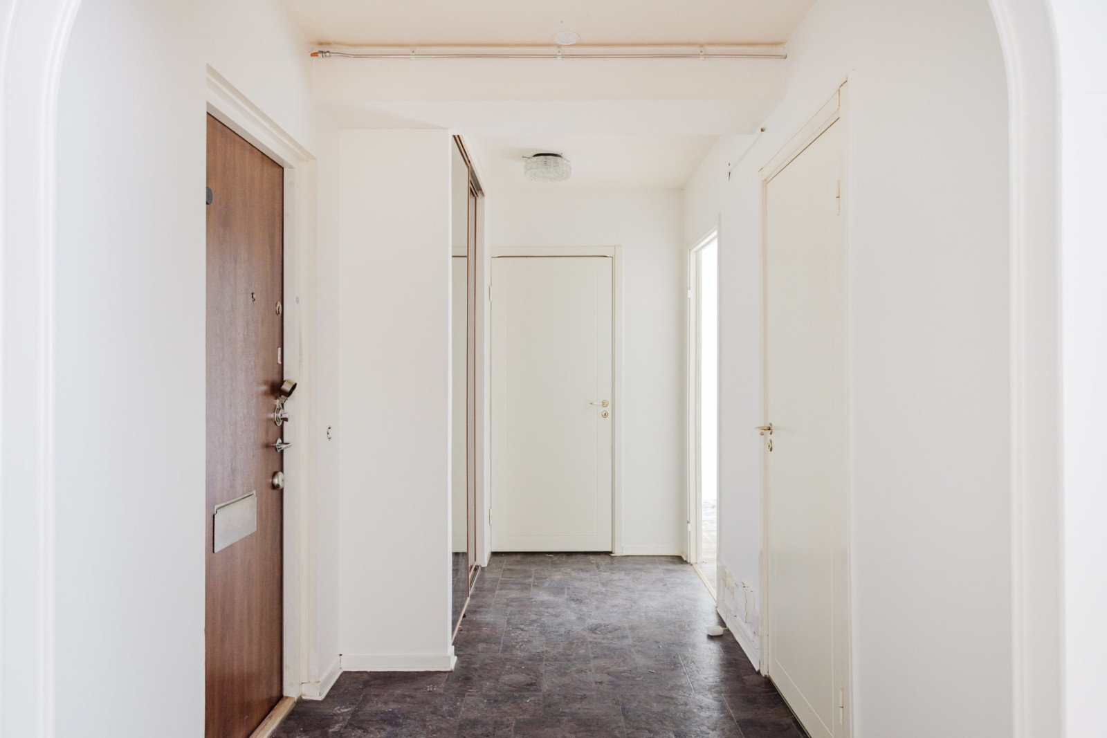 Hall Emanuel Birkes väg 6