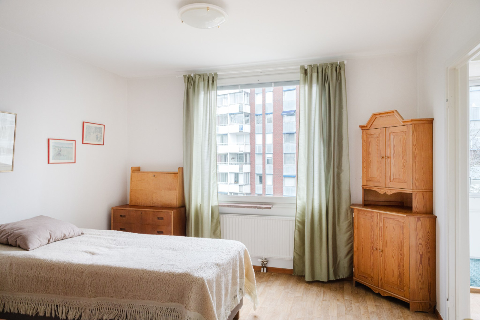 Sovrum Emanuel Birkes väg 4