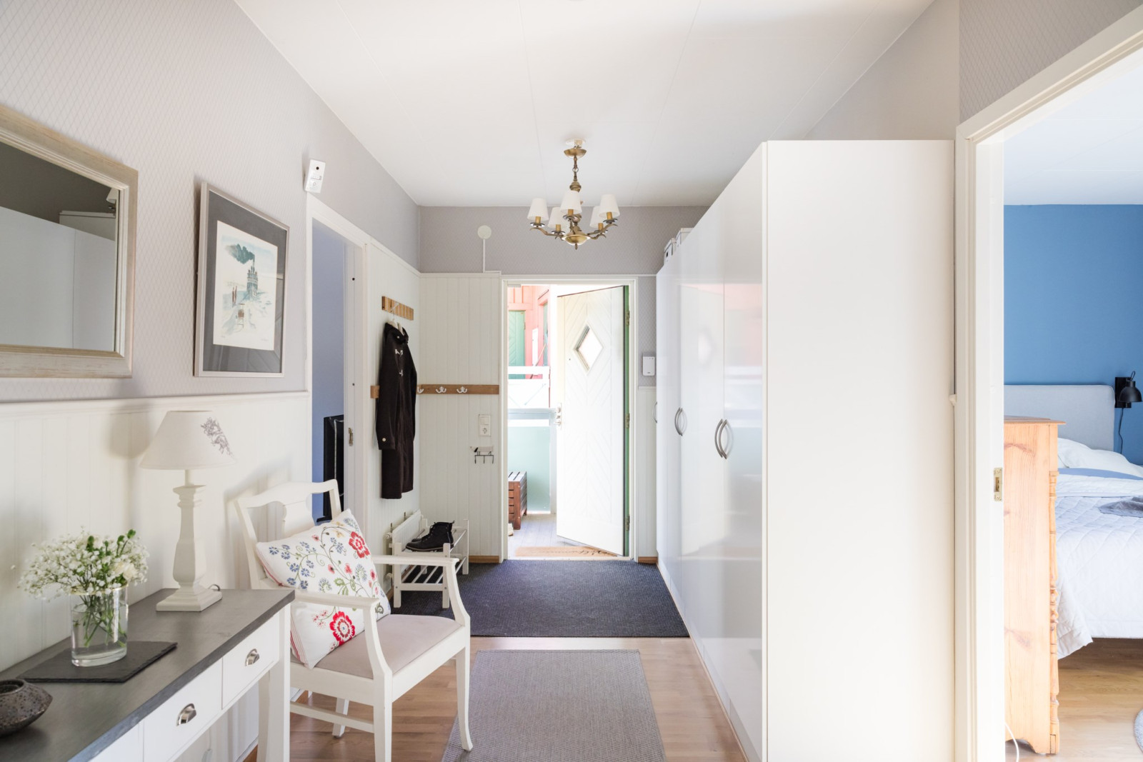 Hall Skogsrovägen 8