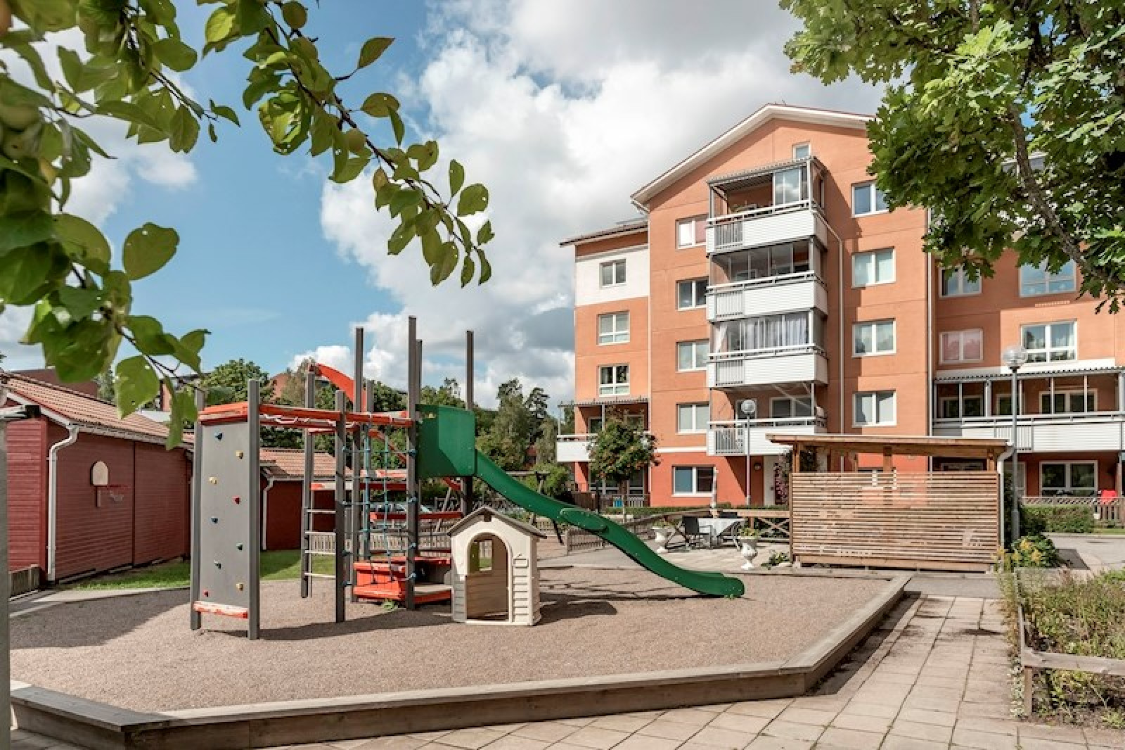 Innergård Bergsvägen 1A