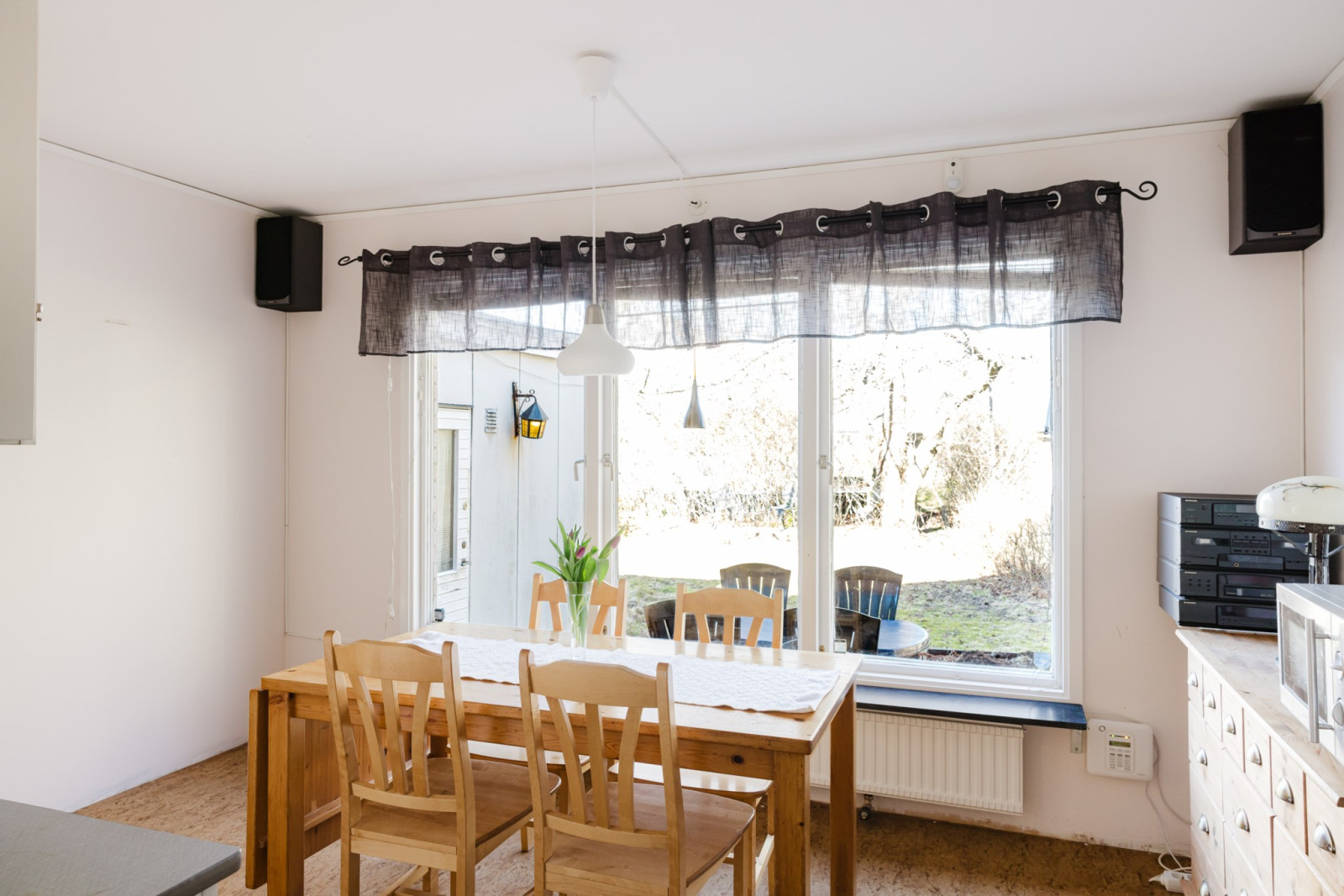 Matplats Ekbacksvägen 11
