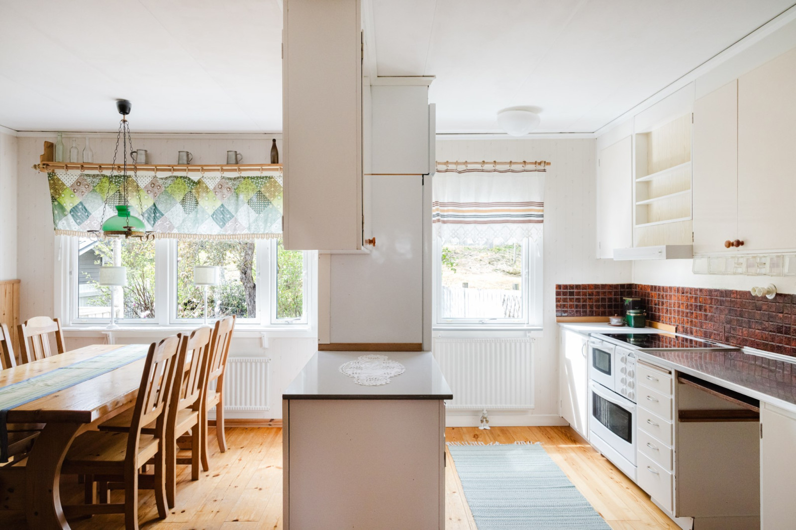 Kök med matplats Fasanstigen 60