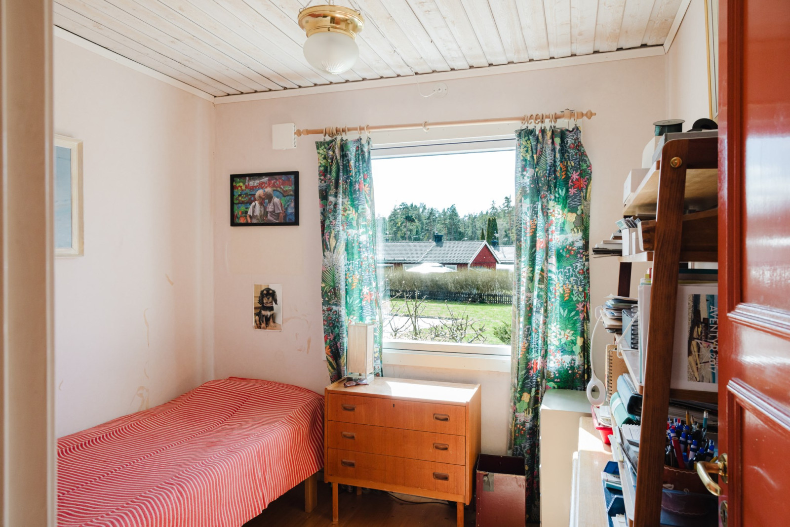 Sovrum Crusebjörns väg 11