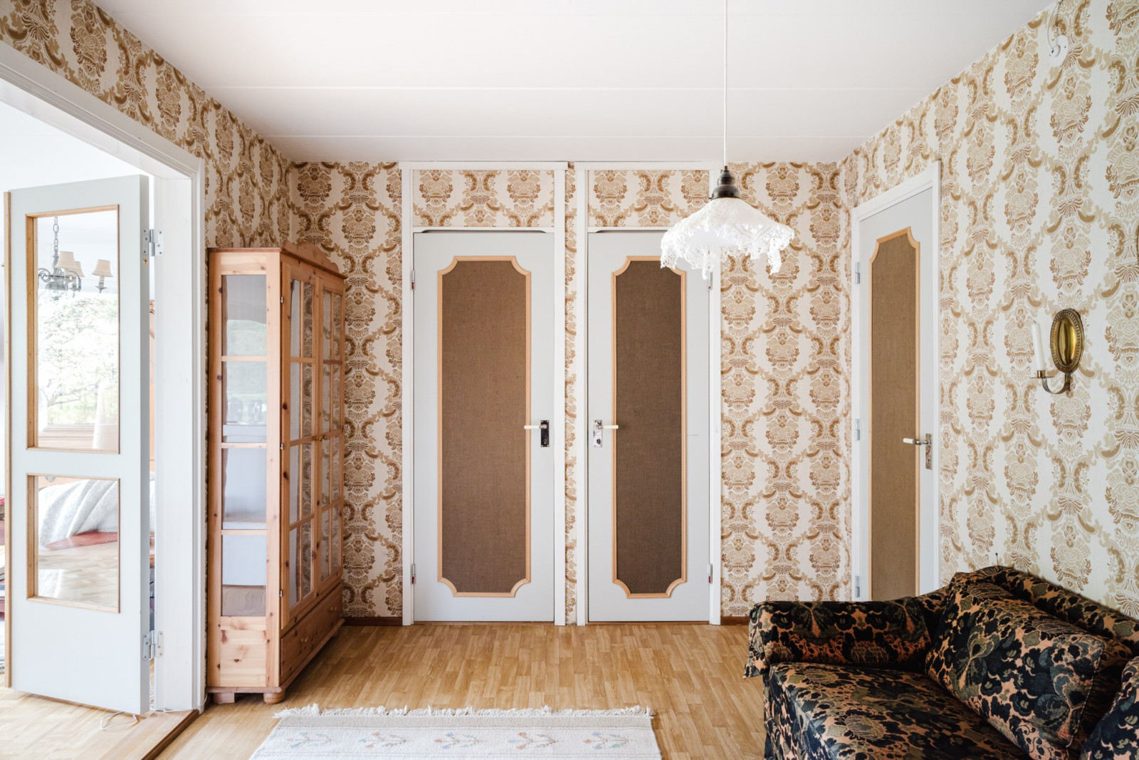 Hall nedre plan Fjärilstigen 97