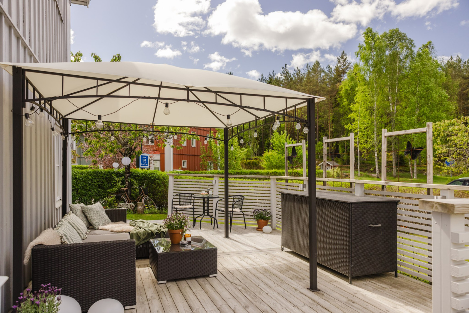 Uteplats Stallbacken 13