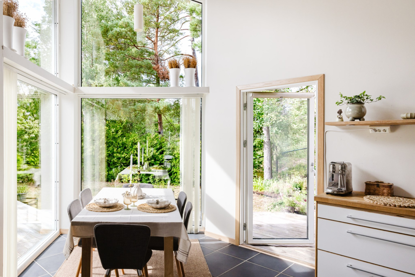 Kök / Matplats Rönninge skolväg 39