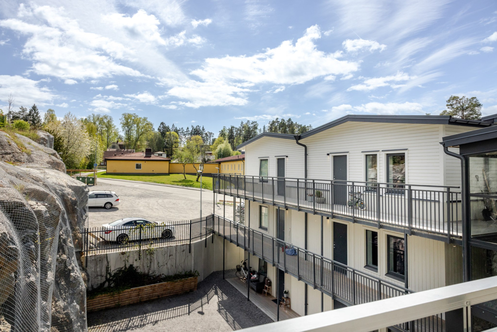 Brf Pärla Boktorp i Rönninge Salarpsbacken 1