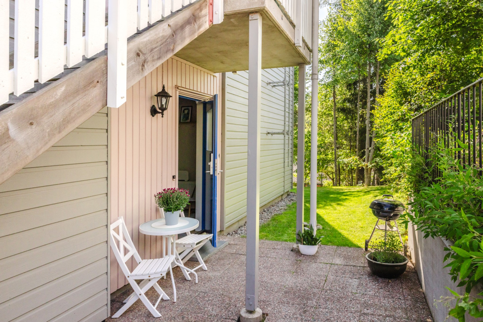 Entré Engelsbergsvägen 13