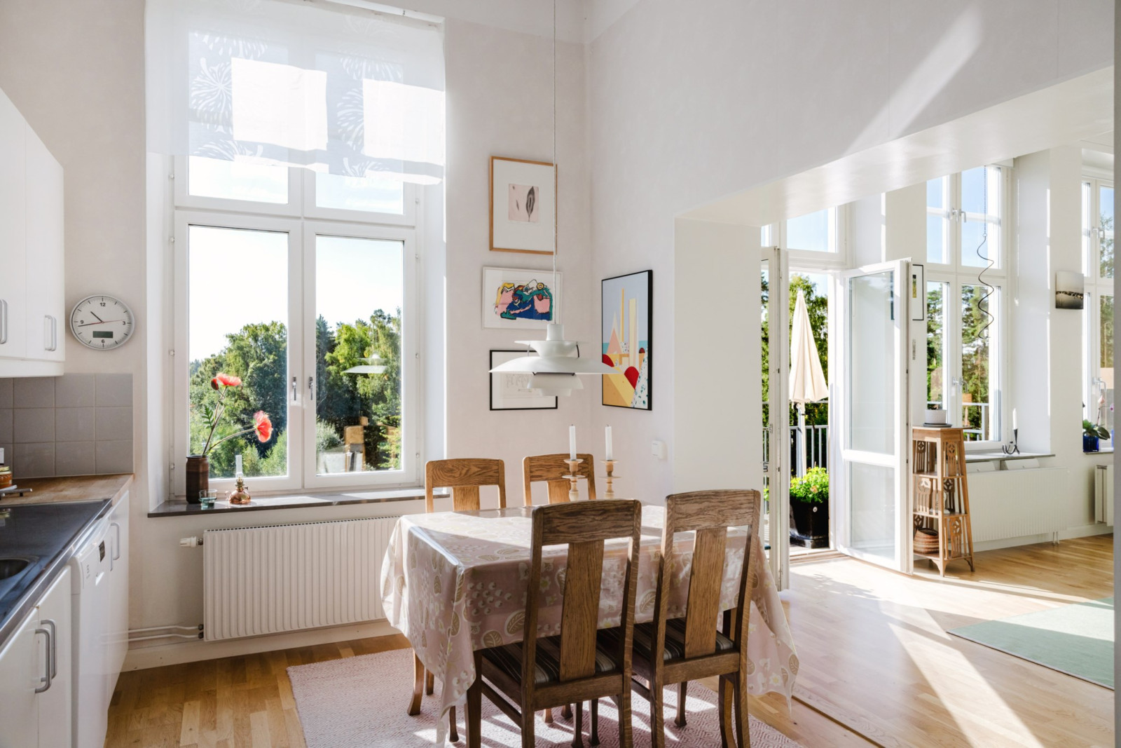 Fantastiskt ljusinsläpp Verandastigen 1