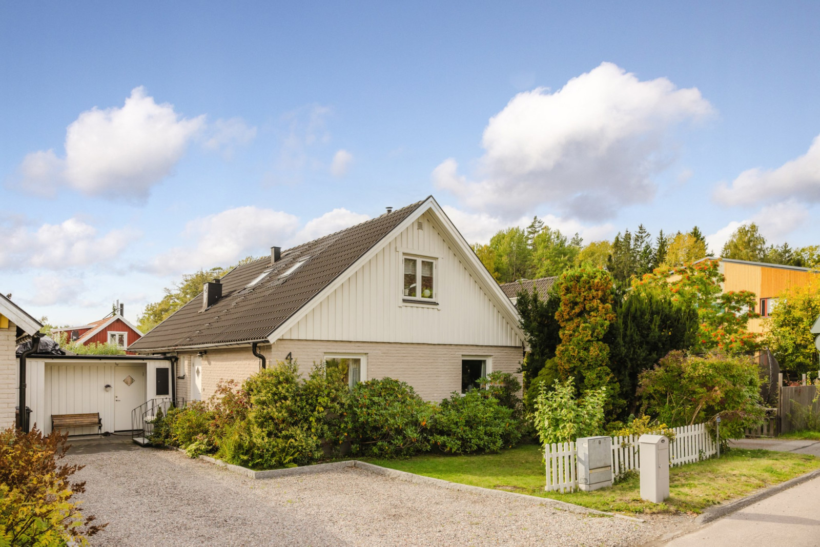 Framsida Toredalsvägen 4
