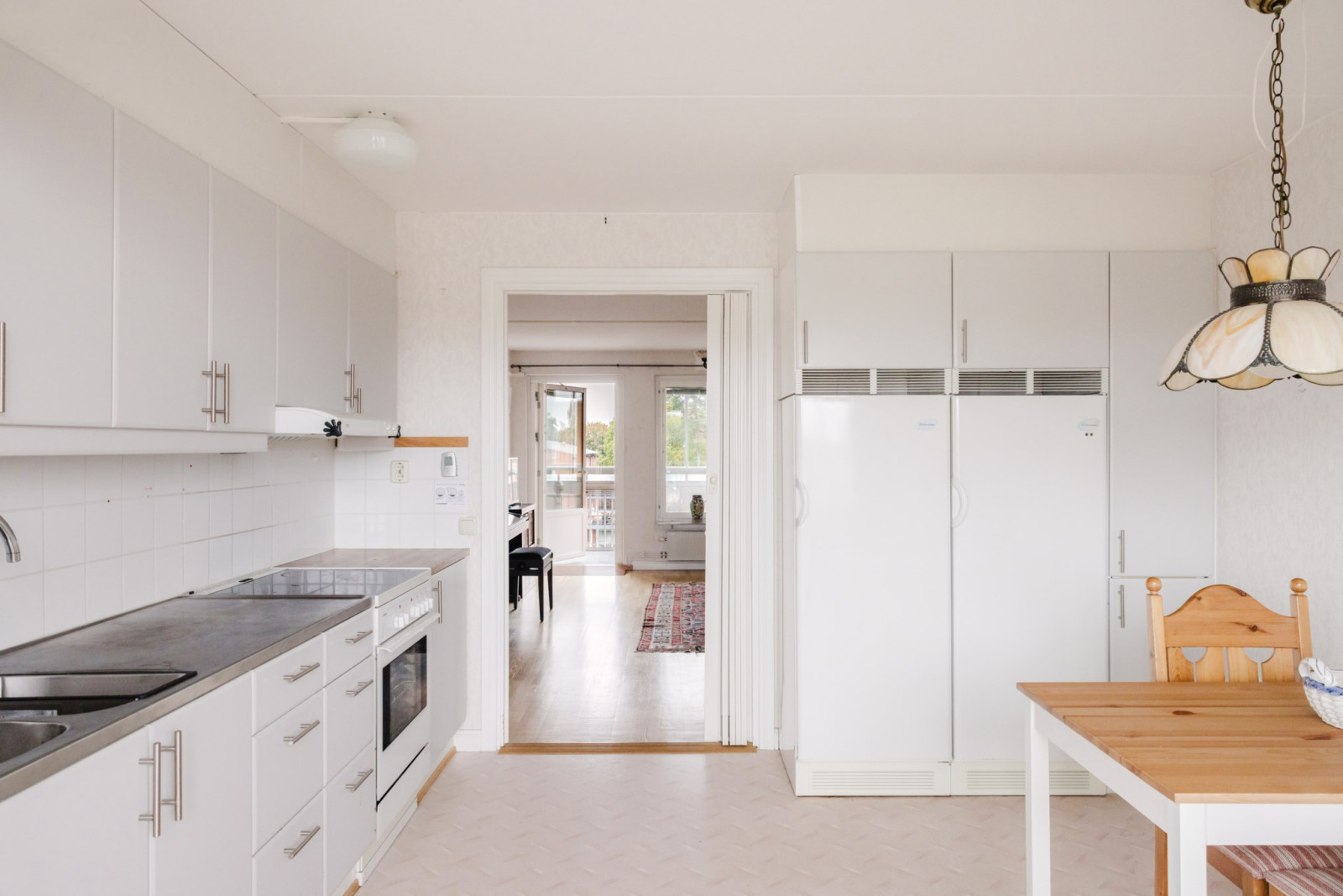 Kök mot vardagsrum Bergsvägen 1C