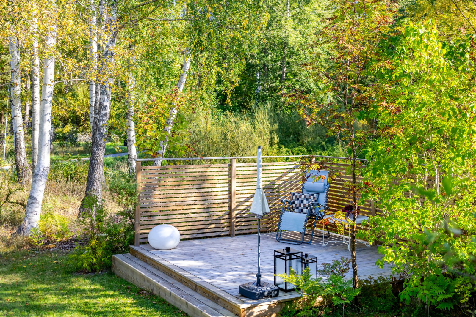 Solig uteplats Fjärilstigen 102