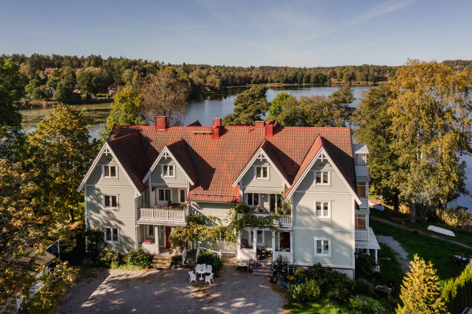 Välkommen till Dånviksvägen 16B och Brf Strandgården Dånviksvägen 16B