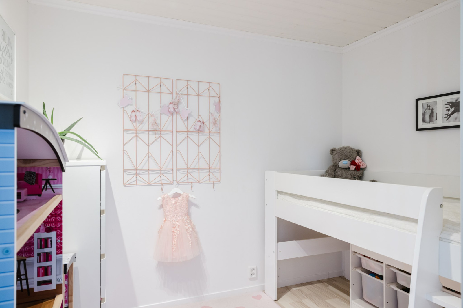 Sovrum Fjärilstigen 35