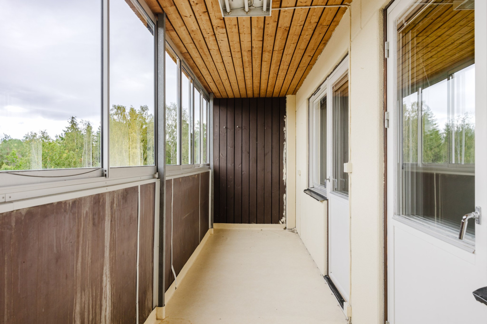 Inglasad balkong Kantarellstigen 12