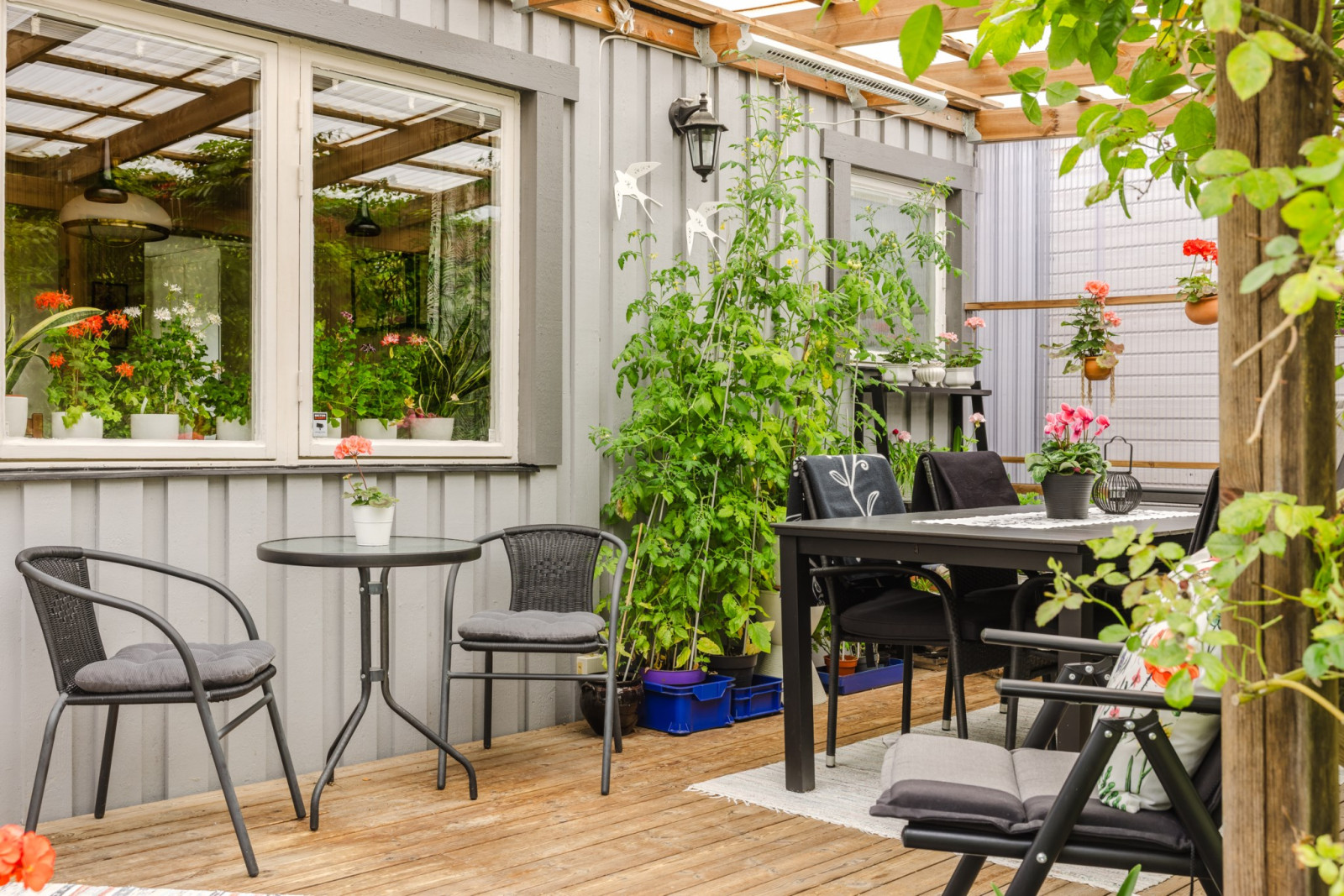 Uteplats på baksida Fasanstigen 46