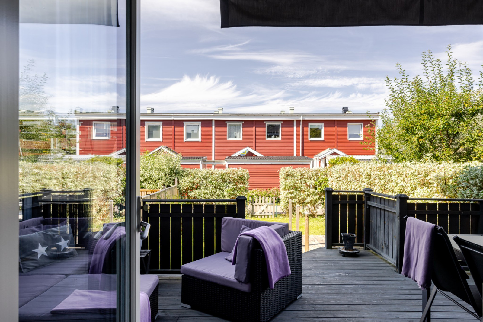 Uteplats och trädgårdstomt Herrängsvägen 18